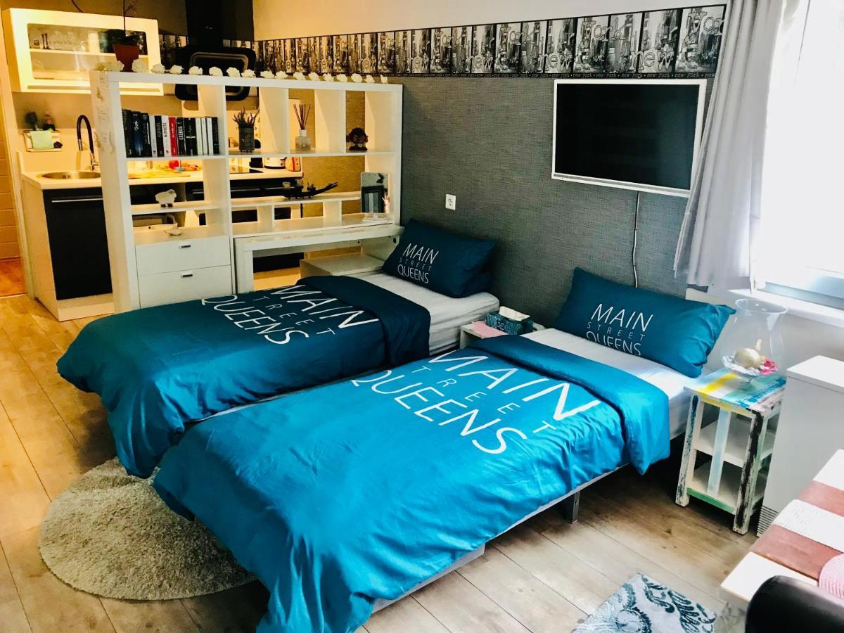 Wohnung Mit Charme, Netflix Rheinstetten Exteriér fotografie
